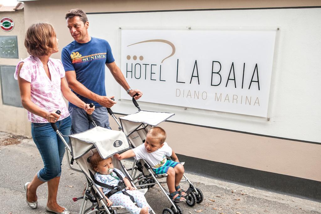 Hotel La Baia Diano Marina Esterno foto