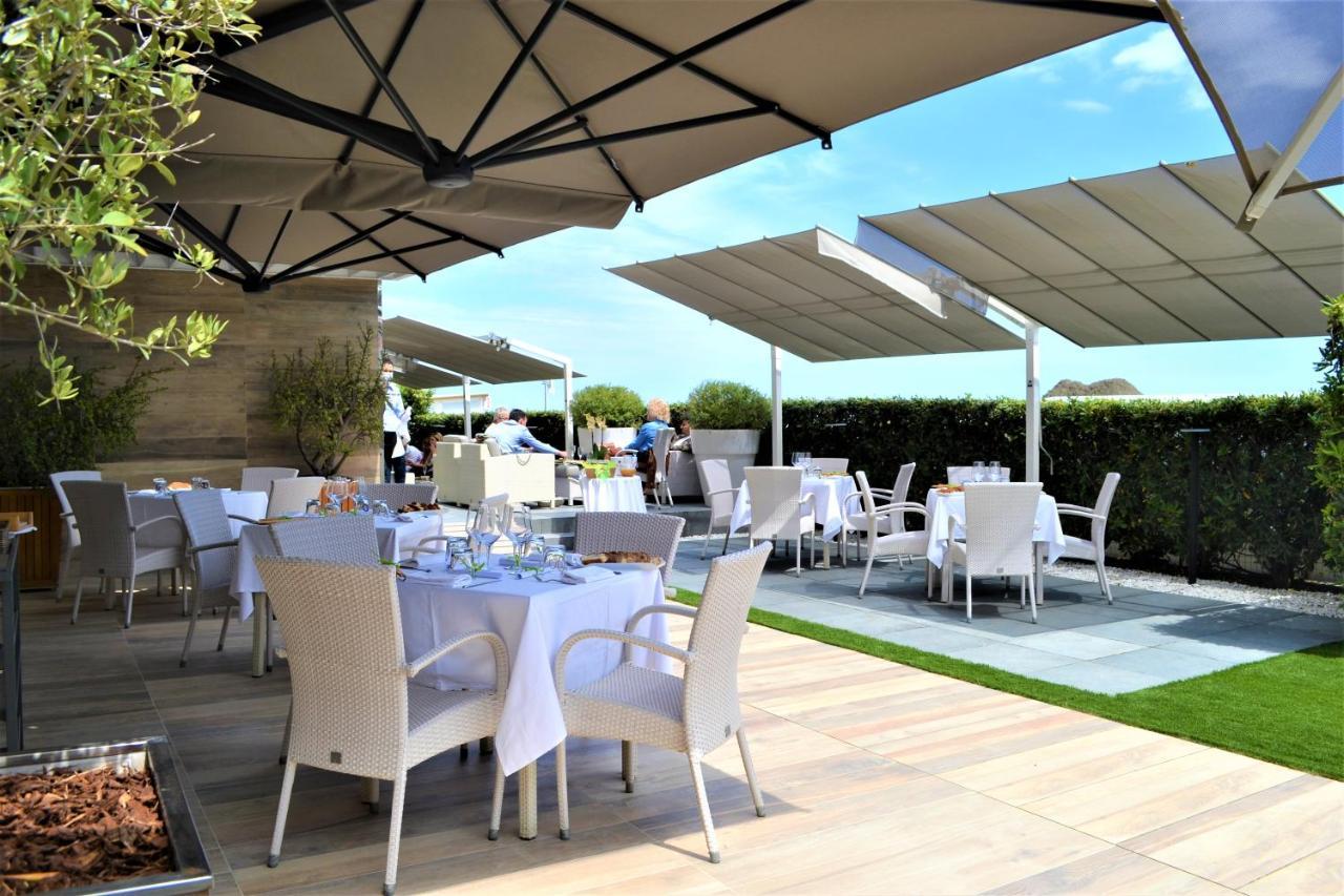 Hotel La Baia Diano Marina Esterno foto